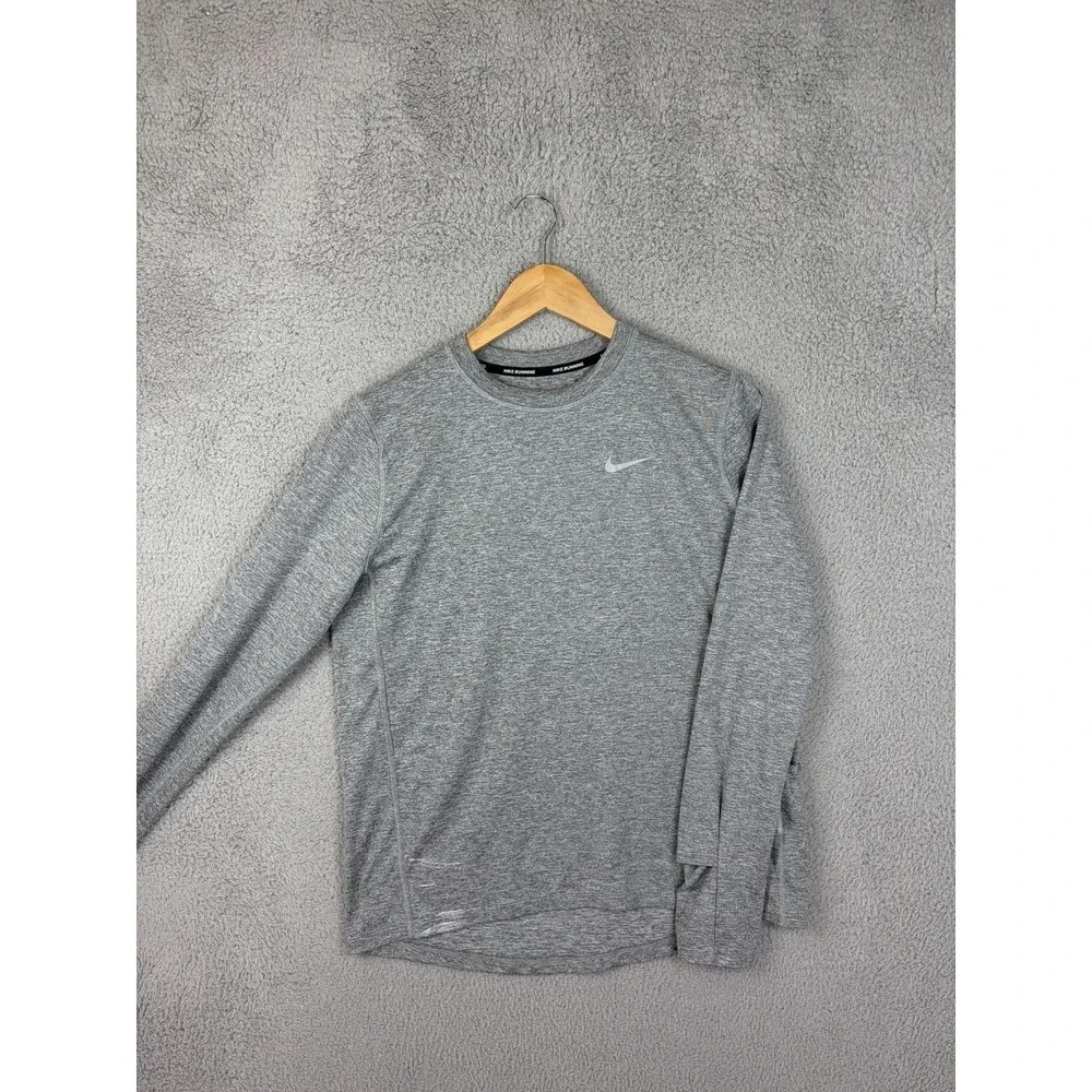 Nike Running Shirt Mens Medium Gray Dri-FIT Long Sleeve Athletic Tee Top Mens